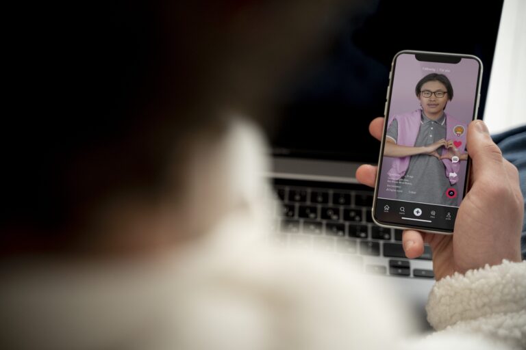 Tiktok Online