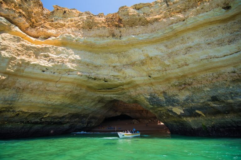 Das Rote Meer in Ägypten: Ein Paradies für Unterwasserabenteurer Das Rote Meer in Ägypten Ein Paradies für Unterwasserabenteurer