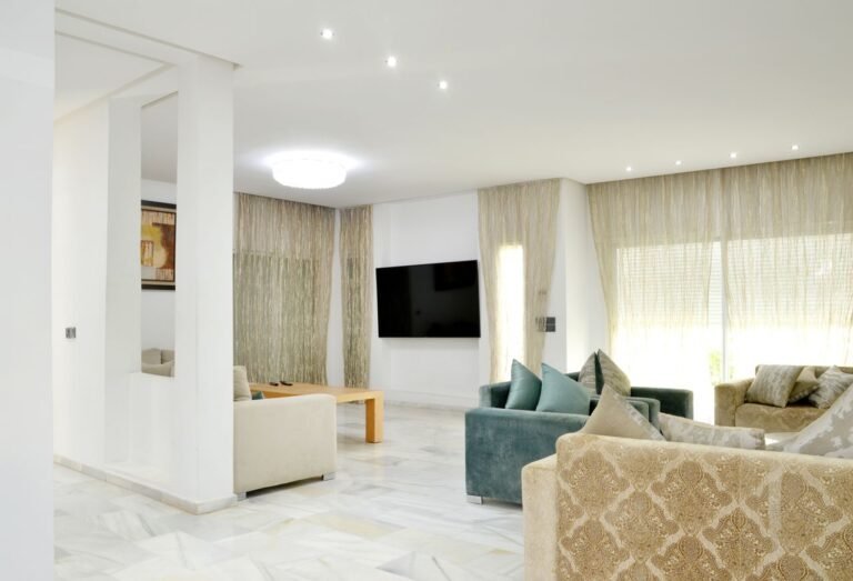Nicht nur fürs Schlafzimmer 5 ungewöhnliche Möglichkeiten, eine Kommode im Interior Design zu nutzen
