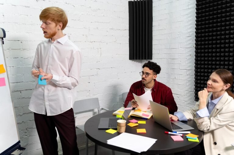 Wenn alles gleichzeitig wichtig ist: Wie Unternehmen Projektstau vermeiden Wenn alles gleichzeitig wichtig ist Wie Unternehmen Projektstau vermeiden